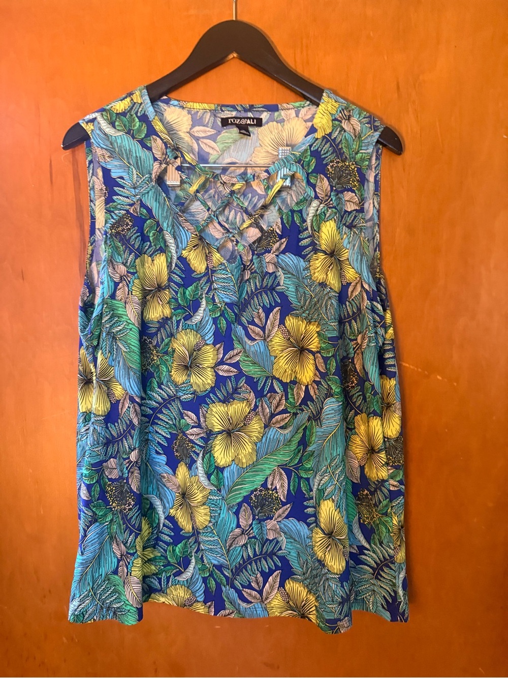 Roz & Ali Blue Floral Lace-Up Tank with Yellow Blossoms
